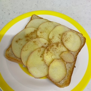 アップルパイ風 シナモンりんごトースト